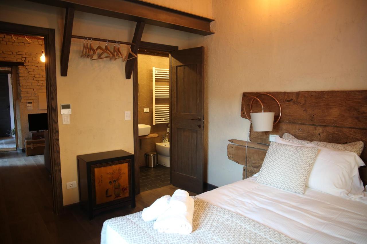 La Canonica - Charming Self-Catering Apartments In نيتسا مونفيراتو المظهر الخارجي الصورة