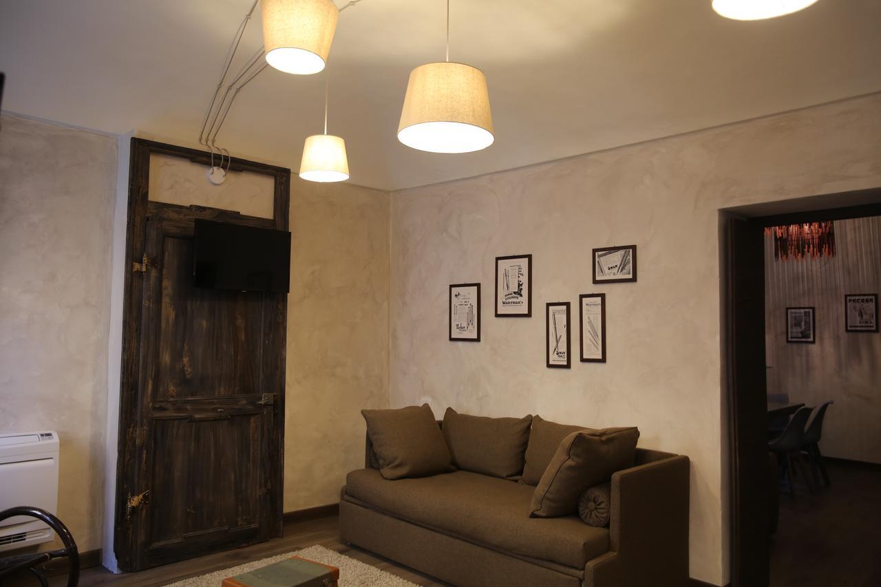 La Canonica - Charming Self-Catering Apartments In نيتسا مونفيراتو المظهر الخارجي الصورة