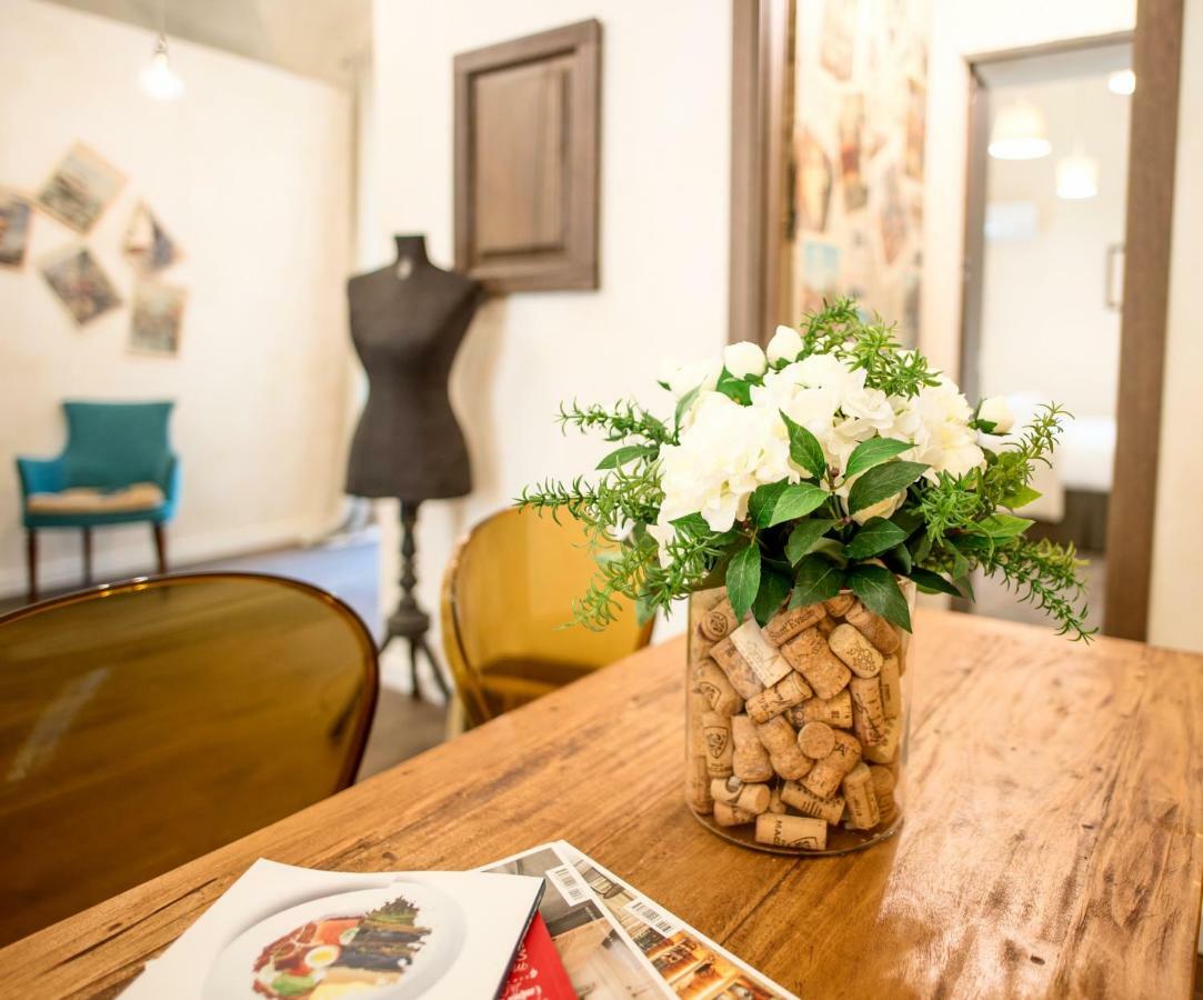 La Canonica - Charming Self-Catering Apartments In نيتسا مونفيراتو المظهر الخارجي الصورة